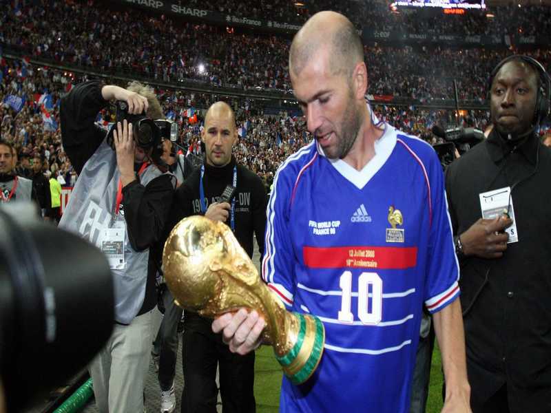 Zidane đã giành World Cup cùng với đội tuyển quốc gia Pháp vào năm 1998